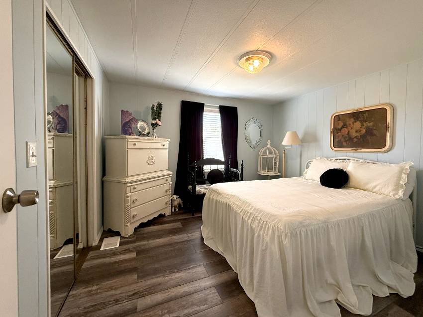 583 Bayshore Dr a Ellenton, FL Mobile or Manufactured Home for Sale